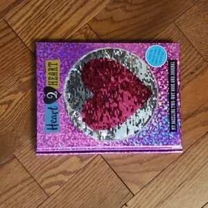 HEART 2 heart my dazzling two way book and journal. NWT